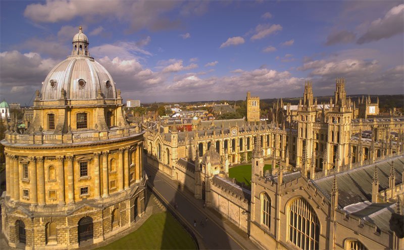 Oxford campus — the university heritage behind OxfordPlus.